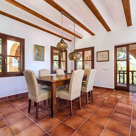 Villa Tosca By Rock
